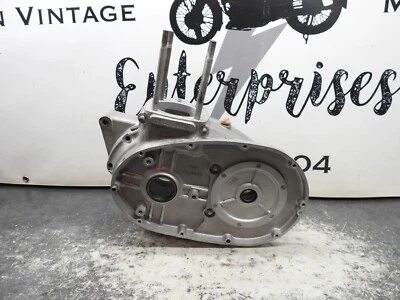 BSA 250 B25 1969 Starfire estuches de motor principal 2278 Foto 1 de 4