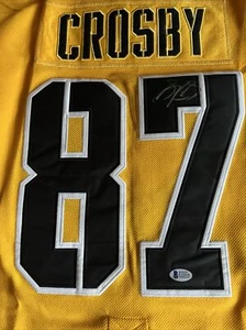 Sidney Crosby SIGNED/AUTOGRAPHED Stadium Series Penguins Jersey Beckett - Picture 1 of 8