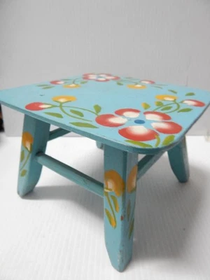 MESA TAMAÑO MUÑECA PEQUEÑA ARTE POPULAR MEXICANO PINTADO A MANO VINTAGE Foto 1 de 4