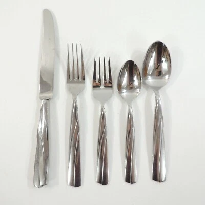 Twisted Handle Glossy by The Main Course Stainless Flatware MN13 YOUR CHOICE. - Image 1 of 2