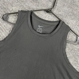 Nike Cropped Tank Top Womens XL Extra Large Black Sleeveless Dri Fit Mesh New - Picture 1 of 11