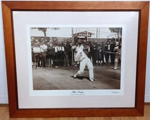 Sir Donald Bradman Framed Bodyline Image w Printed Signature (Limited Edition) - Picture 1 of 4