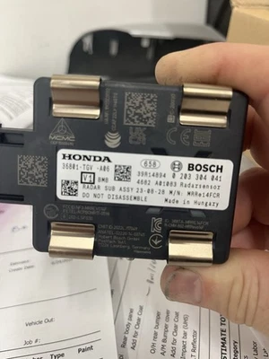 Acura TLX 2022 Bosch Radar Sub Assy 36801-TGV-A06 Foto 1 de 4