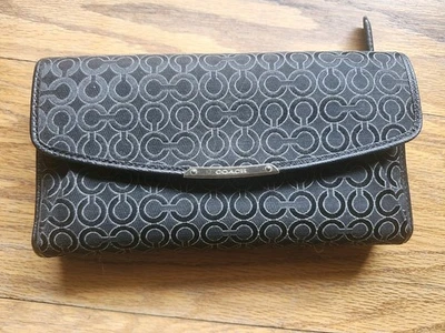 Coach Madison Slim Black Envelope Wallet With Pen good shape - Image 1 of 4