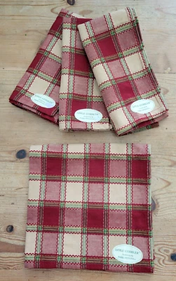 Lot of 4 Park Designs Apple Cobbler Red Plaid Napkins Farmhouse Country Cottage - Image 1 of 4