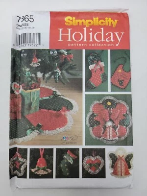 Simplicity 7365 Holiday Christmas Home decor Sewing Pattern - Image 1 of 2