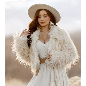 Abrigo de piel Joyfilm Gladys forrado en crema frente abierto chaqueta corta para mujer mediano nuevo - Imagen 1 de 11