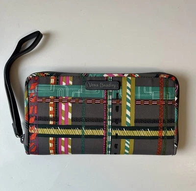 Vera Bradley Midtown Accordion Wristlet Wallet City Plaid NWT - Image 1 of 4