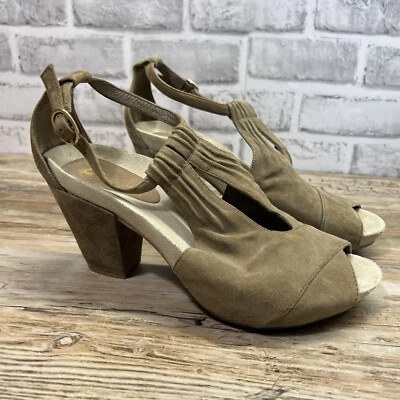 Earthies Mujer Talla 9 Veria Taupe Niño Gamuza Peep Toe Bomba Foto 1 de 4
