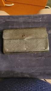 Vintage Fly / Black Leather Wallet with Scovill MFG box with dividers + Flies - Picture 1 of 1