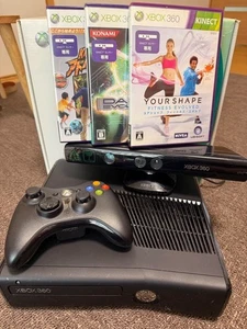 Xbox 360 Kinect Set 4GB with 3 game software USED Japan Free Shipping Very Good - Picture 1 of 8
