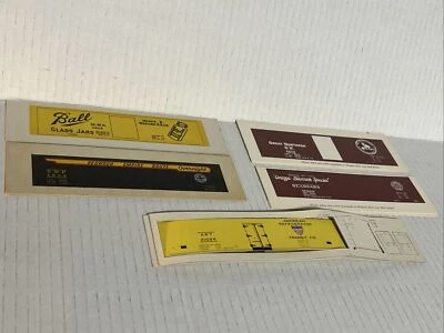Red Ball Quick Kit Box Car Sides Sets / Five Sets / HO - Image 1 of 4