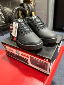 O'Neal Pinned Flat Pedal Shoe - Black - NEW - SIZE 8 - Picture 1 of 2