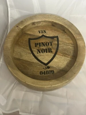 Bandeja de placa de pared de barril de vino diseño Ballard Pinot Noir madera bar de vinos pub Napa Foto 1 de 4