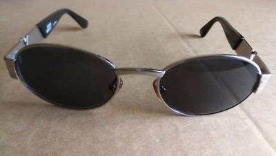 Vintage Gianni  Versace  Sunglasses Mod. S22 Col. 26M Silver Made Italy - Image 1 of 4