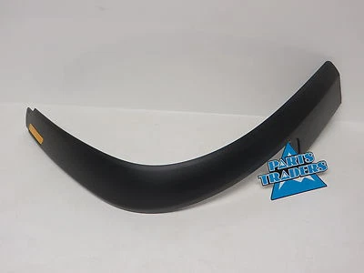 NOS Bombardier Right Hand Side Front Mudguard Fender Flare Traxter XT 500 650 - Image 1 of 2