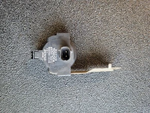 1998-2002 Toyota 4Runner Wireless Door Lock Buzzer Unit OEM PN: 89747-35010 - Picture 1 of 5