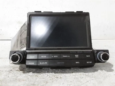 2017-2018 Hyundai Tucson Radio Assembly w/Navigation US Market ID 96560D33304X - Image 1 of 4