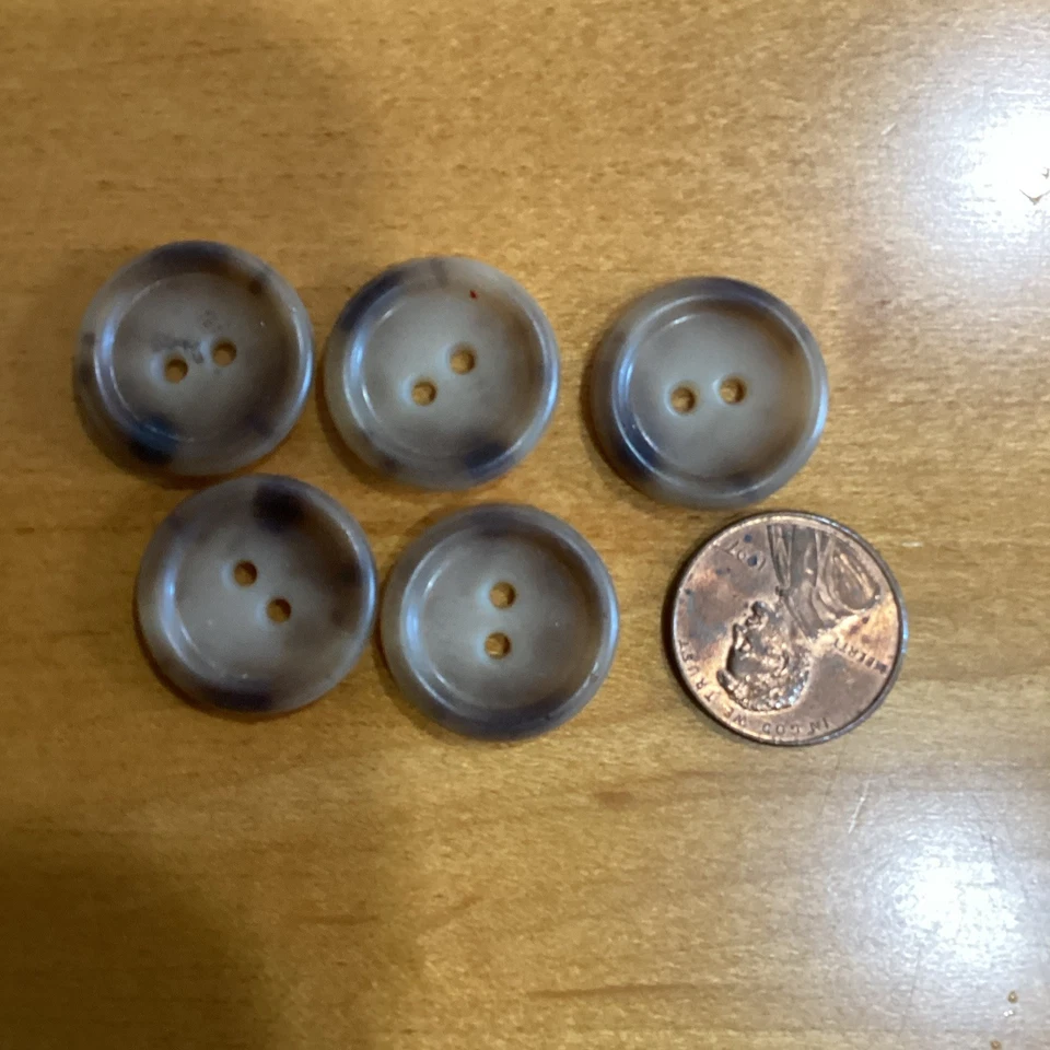 Vintage Set Of 5 Brown Horn Corozo 2 Hole Button Sewing Craft Projects - Image 1 of 1