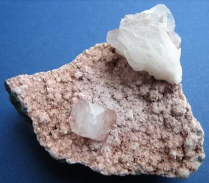 Apofilita en calcedonia - Minerales etapa de Jalgaon Maharashtra India - Imagen 1 de 8