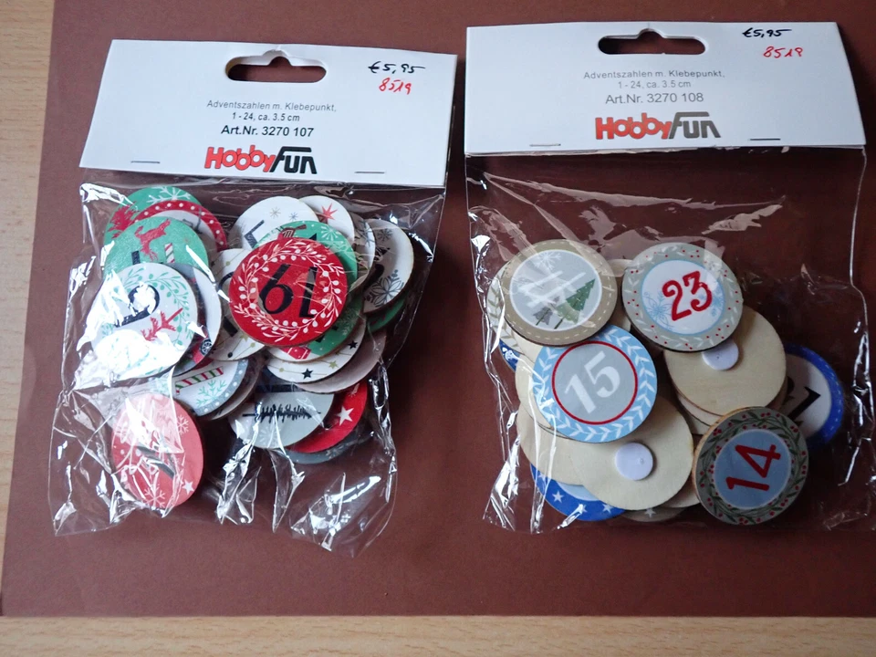 Hobby Fun - Adventszahlen - Holzkreise - Zahlen 1-24 mit Klebepunkt - ca. 3,5 cm - Bild 1 von 1