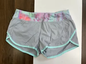 Ivivva by Lululemon Womens Size 14 / 28 Waist Shorts Gym Running Jogging Stretch - Picture 1 of 11