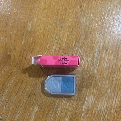 MARY KAY ~ Signature eye shadow  jade - Image 1 of 4