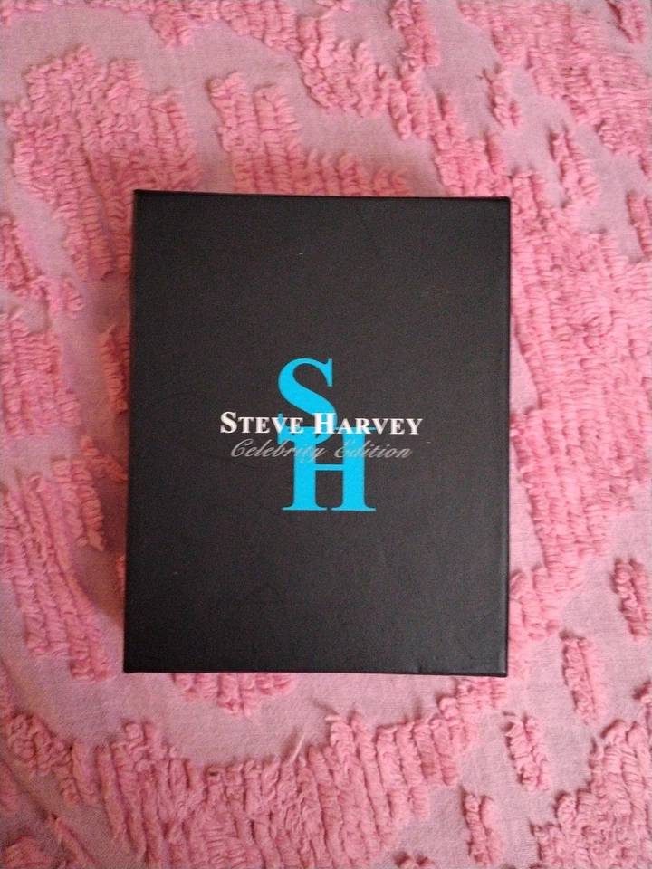 Cartera Steve Harvey Edición Celebridad Negra NUEVA Foto 1 de 4