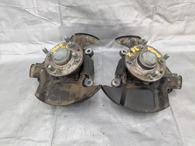 1999-2005 Mazda Miata Front  Spindle Hub Knuckle Pair Left & Righ 99-05 01NBA3D - Image 1 of 4