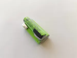 3,6V 600mAh Micro Akkupack mit Lötfahne Industrie-Akkus NiMH AAA Pyramiden Form - Bild 1 von 2