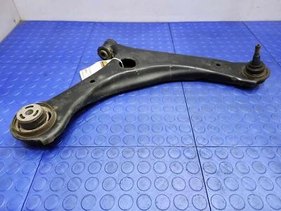 09-14 Brazo de control inferior delantero derecho lado pasajero Volkswagen Routan OEM Foto 1 de 4