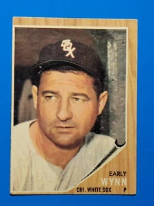 1962 Topps #385 EARLY WYNN Chicago White Sox HOF - Picture 1 of 6