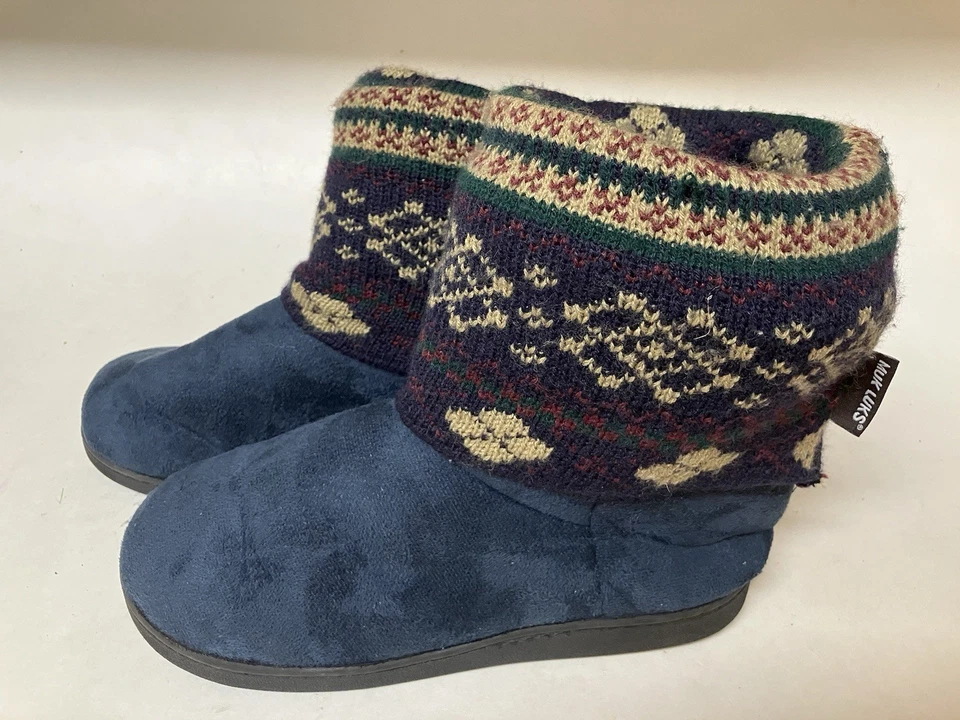 MUK LUKS Women's Medium 7-8 Knit Slipper Booties Blue Faux Fur Trim - Image 1 of 4