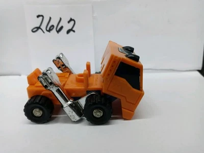 18 WHEELER TRUCK COLOR ORANGE NO TRAILER - Image 1 of 2