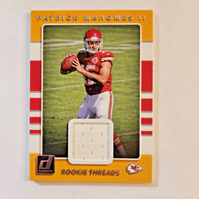 2017 Donruss Football Rookie Threads Patrick Mahomes card # 7 Rookie RC Insert