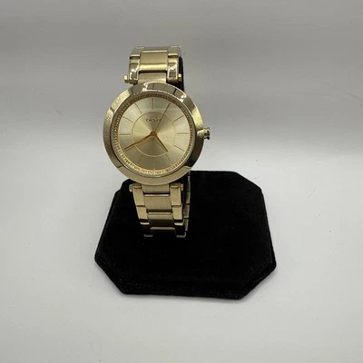 Relógio feminino DKNY NY2286 ouro aço inoxidável analógico mostrador dourado nova bateria - Imagem 1 de 4