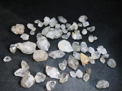 Lot quartz biterminés / Saint Jean de Valeriscle / Gard / France - Photo 1/4