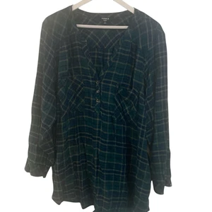 Blusa Torrid talla 3, The Harper a cuadros, azul y verde manga larga - Imagen 1 de 6