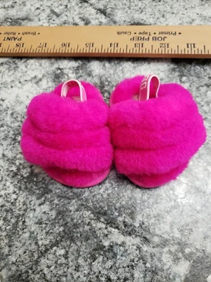 Sapato chinelo UGG bebê tamanho 0/1 (0-6 meses) pele sintética rosa quente # 1098577 - Imagem 1 de 4