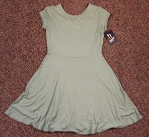 Art Class Girls Olive Green Cute Sundress Sun Dress M 7/8 Keyhole Back NWT - Picture 1 of 7