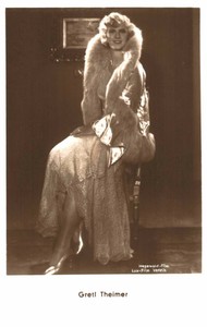 Gretl Theimer *** Original Postcard Postcard *** No. 208 c