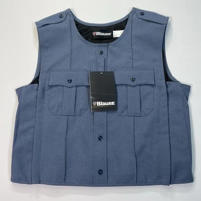 Blauer 8370 Polyester And Wool Armor Skin Vest Outer Armor Carrier Mens S/M Tall - Image 1 of 4