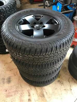 4x KOMPLETTRAD YOKOHAMA GEOLANDAR 275/65R18 AUF 18x7,5 JEEP ALUFELGEN 1JC34TRMAA - Bild 1 von 4