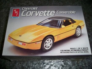 AMT Ertl Chevy Corvette Convertible Model Kit im Maßstab 1:25 #6076 Factory SEALED - Bild 1 von 3
