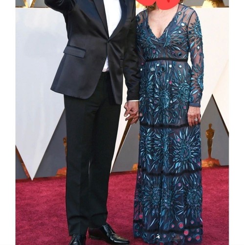 Abito porsom Burberry ricamato con specchi