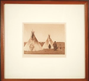 Fotografía enmarcada A Prairie Camp por Edawrd S. Curtis 1908 - Imagen 1 de 1
