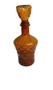 Vintage Mid-century Amber Glass18 oz Decanter Bottle Knight Motif - Picture 1 of 9