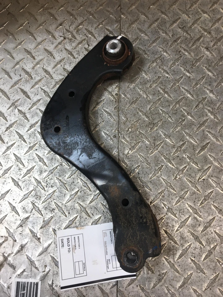 19 TOYOTA CAMRY Upper Control Arm Rear Lh - Image 1 of 1