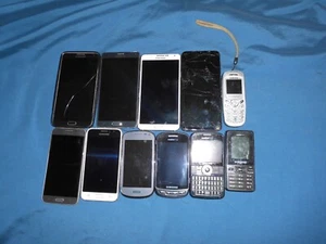Lot Of 11 phones for parts (read description) Samsung - Picture 1 of 2