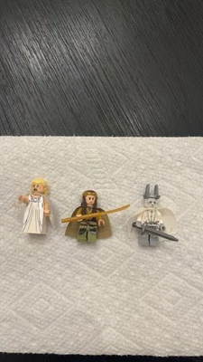 LEGO: LOTR Minifigure lot of 3 Elrond, Witch King and Galadriel - Image 1 of 4